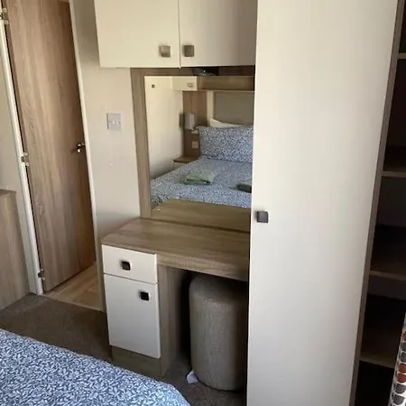 Rhodes Retreat, District Holiday home *