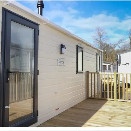 Rhodes Retreat, District *